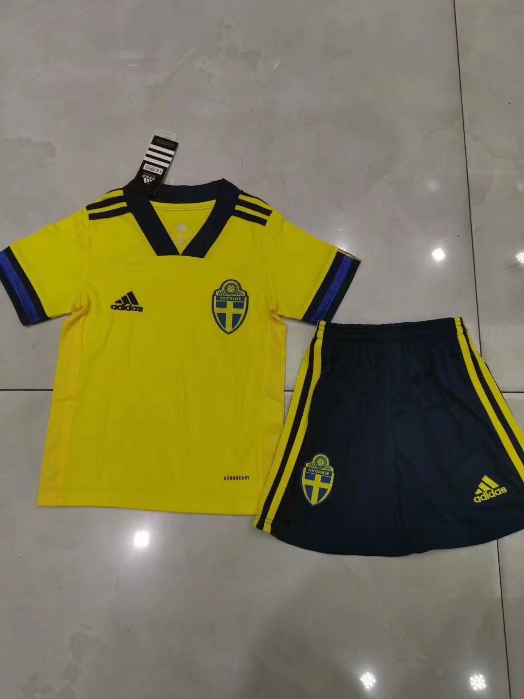 Sweden Home kids kit 2020 European Cup Football jersey