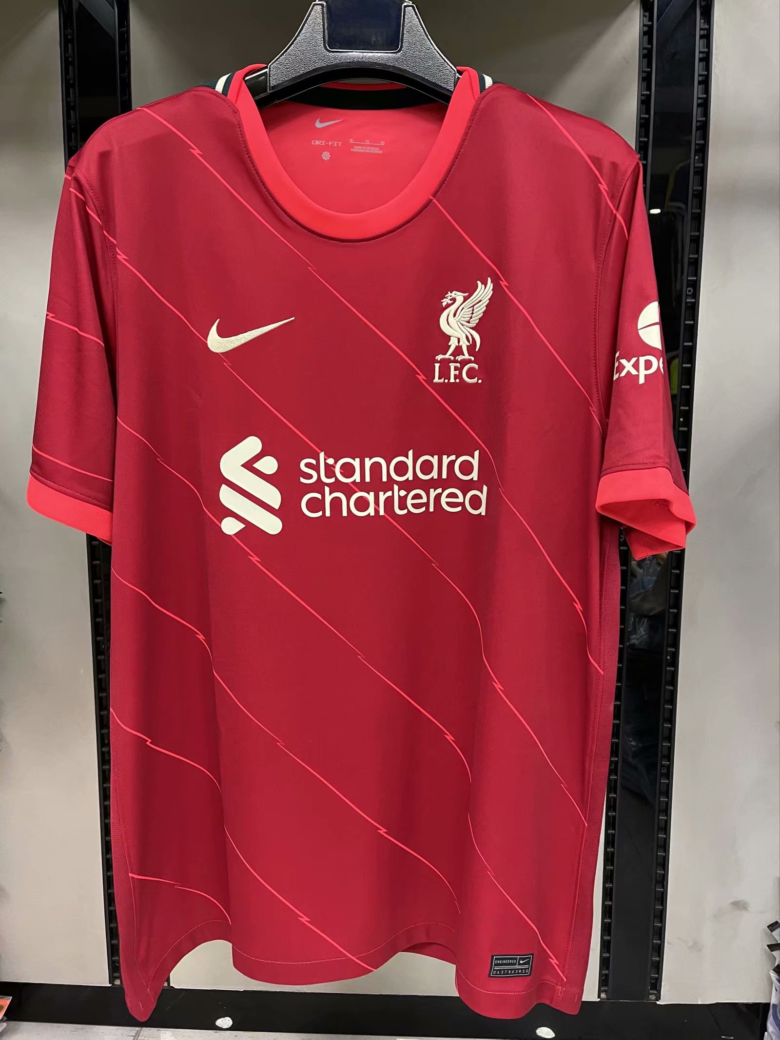 2021-2022 Liverpool home shirts