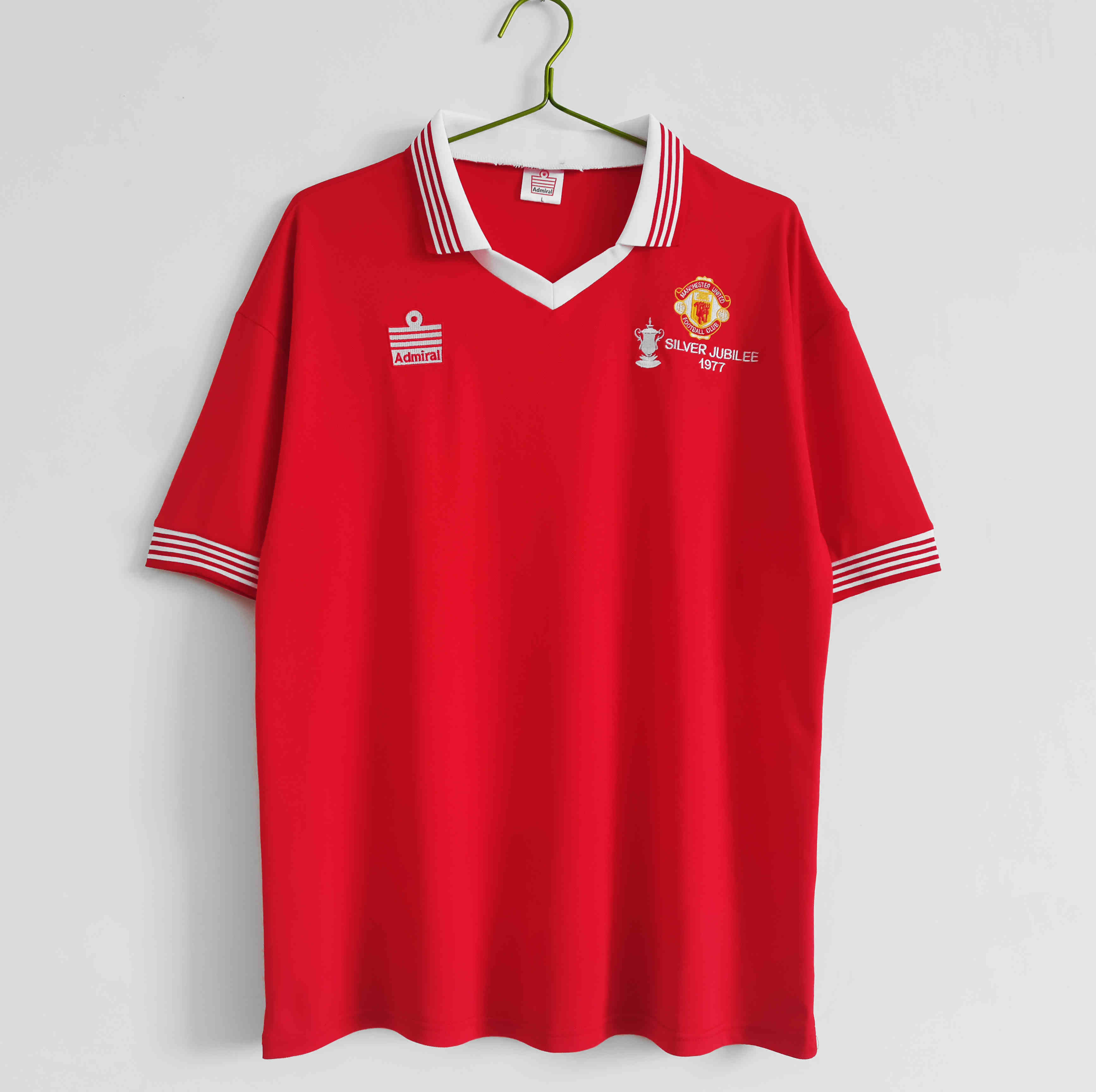 1977 Manchester United cup final shirt 