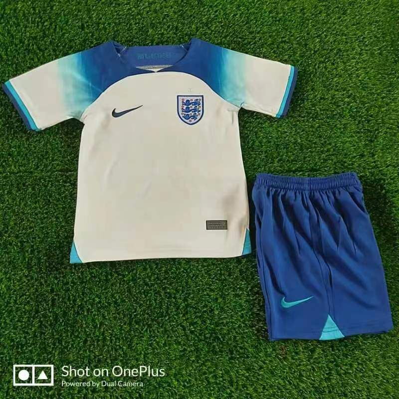 2022-2023 England Home kids kit 