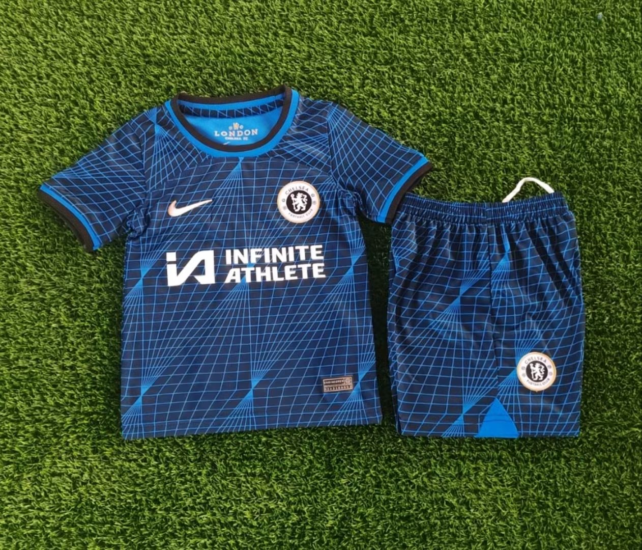 2023-2024 Chelsea away kids kit 