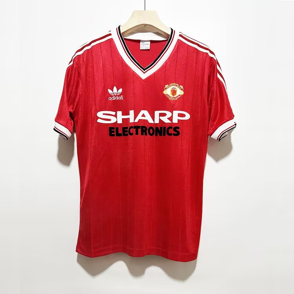1982-1983 Manchester United home Retro.