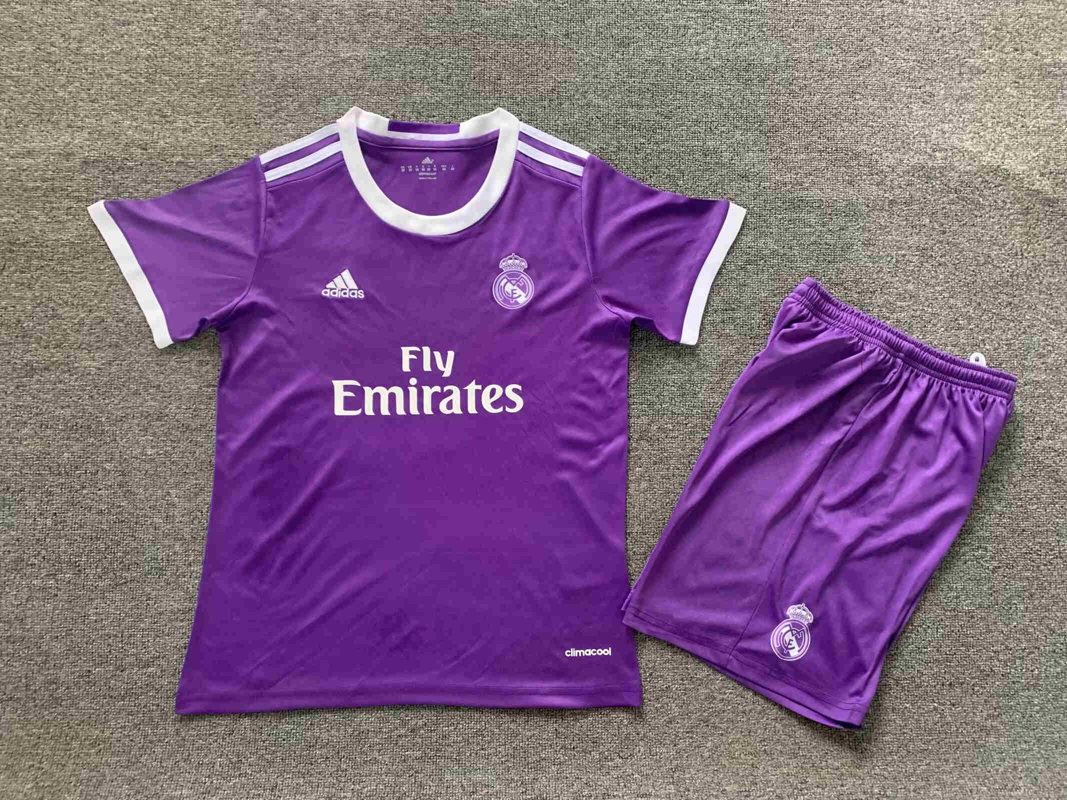2016-2017  Real Madrid   kids kit