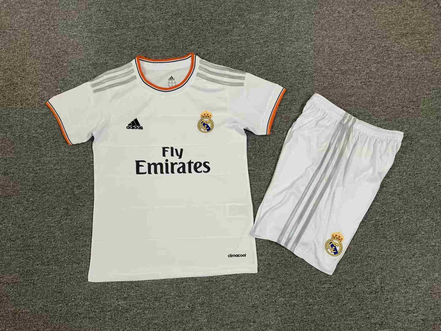 2013-2014  Real Madrid  kids kit