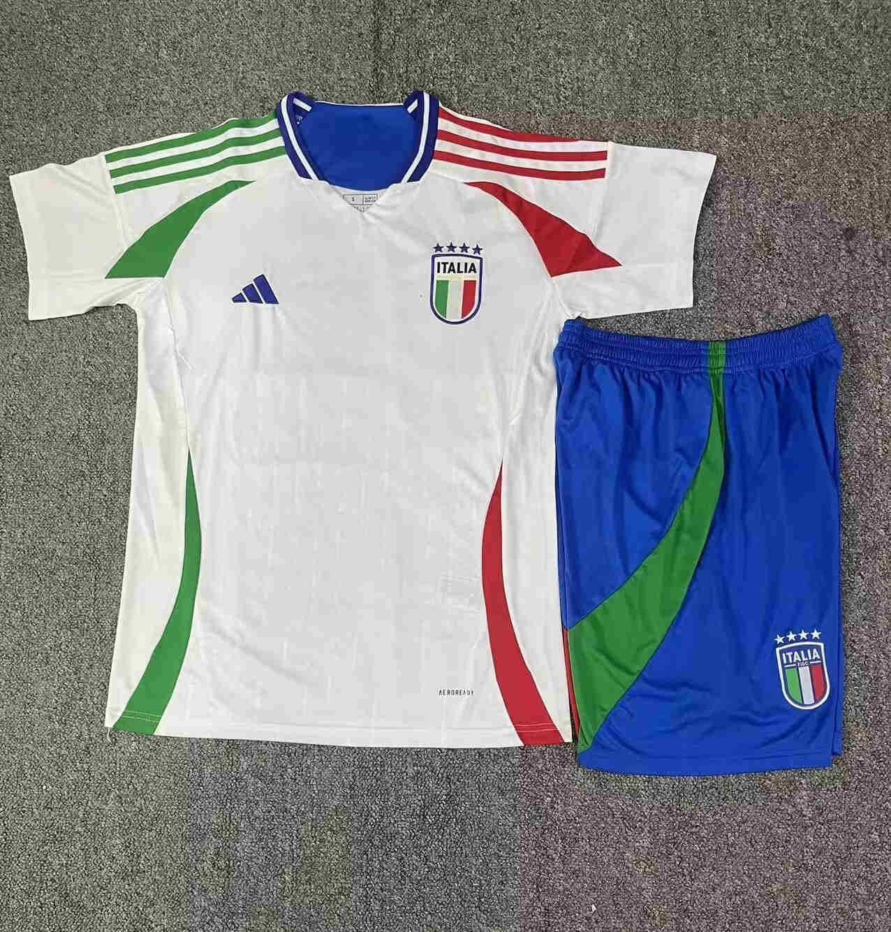 2024-2025  Italy away kids kit 